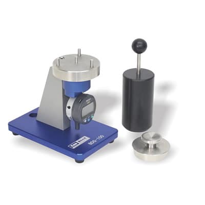 CanNeed-BDG-100 digital bottom depth gauge with 0.01 mm Mitutoyo indicator measuring a beverage can